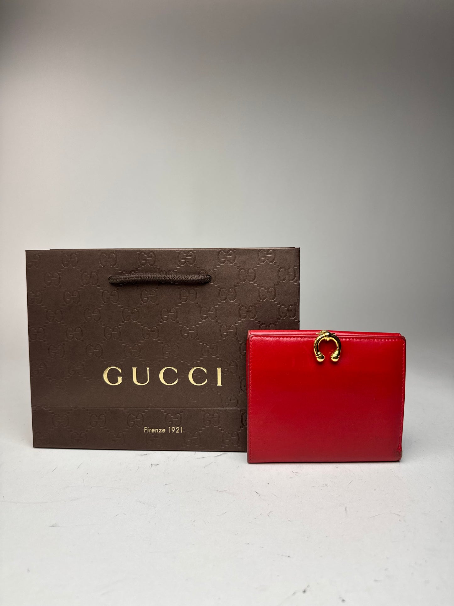 Vintage Gucci leather wallet red