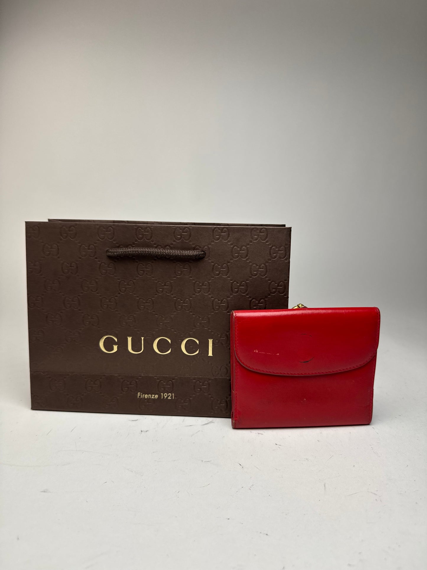 Vintage Gucci leather wallet red