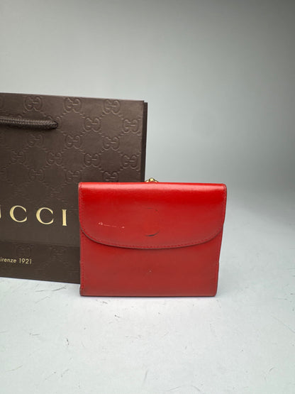 Vintage Gucci leather wallet red