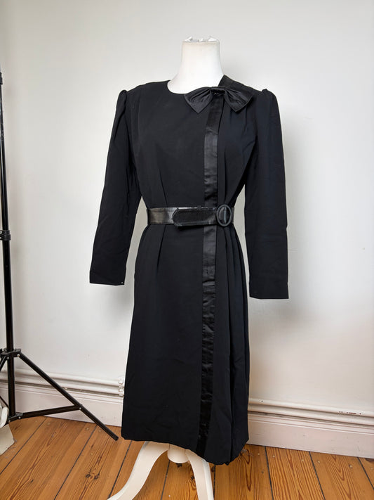 Vintage Givenchy Wool Bow Dress c. Late 1980s Black M