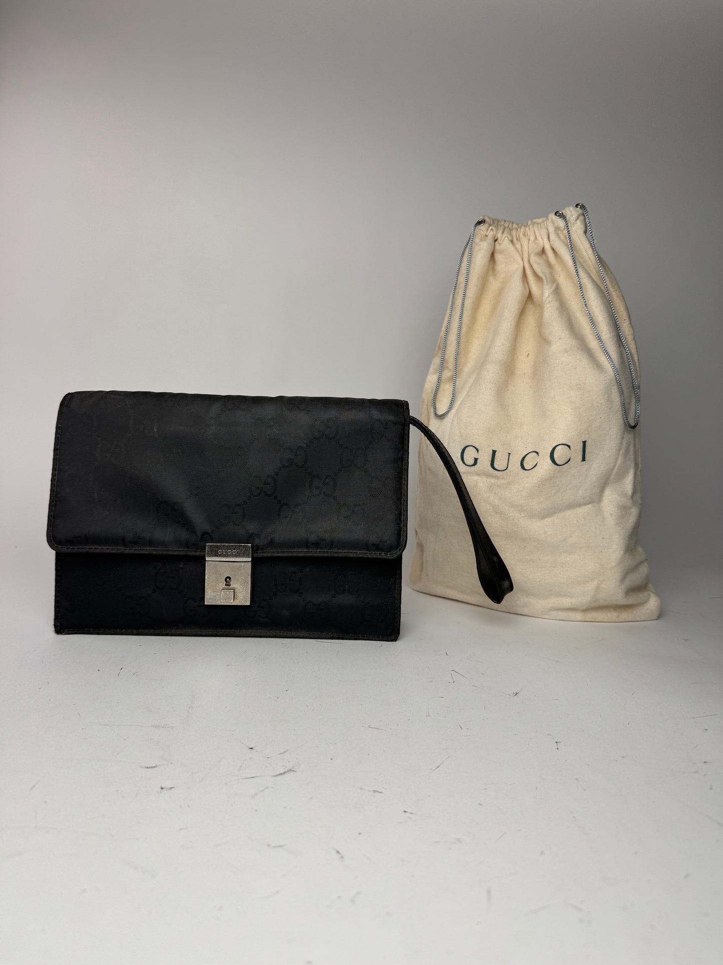 Pochette Gucci Monogram Vintage Noire