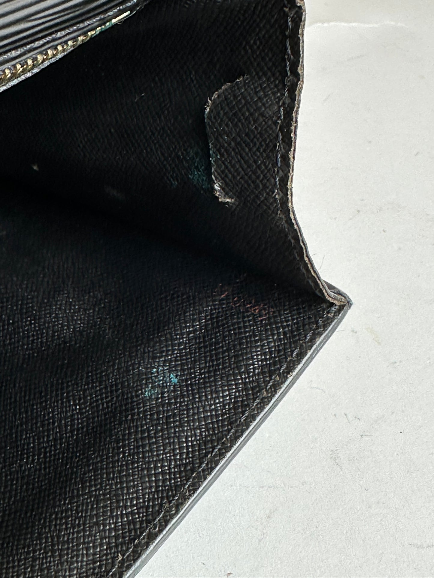 Vintage Louis Vuitton Clutch Epi Leather Black