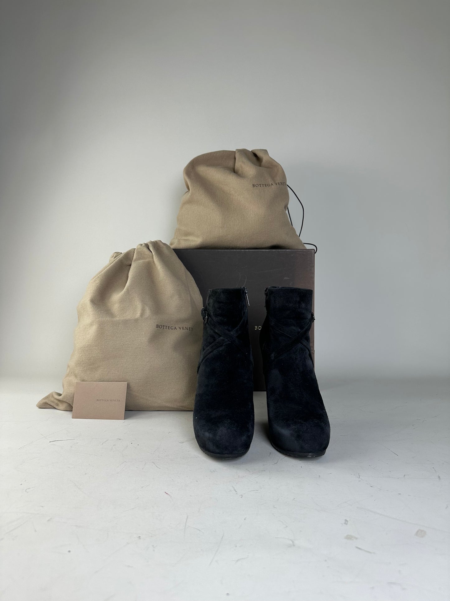 Vintage Bottega Veneta Suede Ankle Boots Black EU37