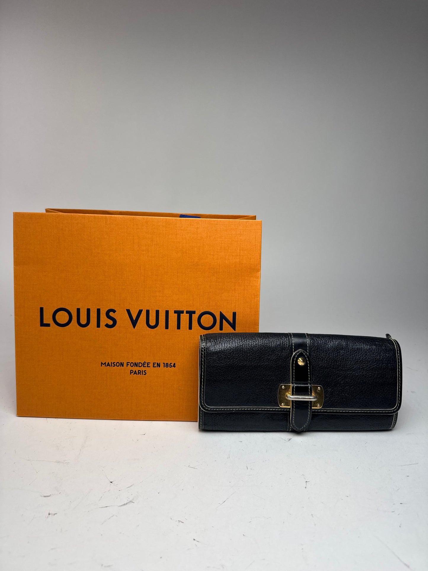 Vintage Louis Vuitton Leather wallet Black