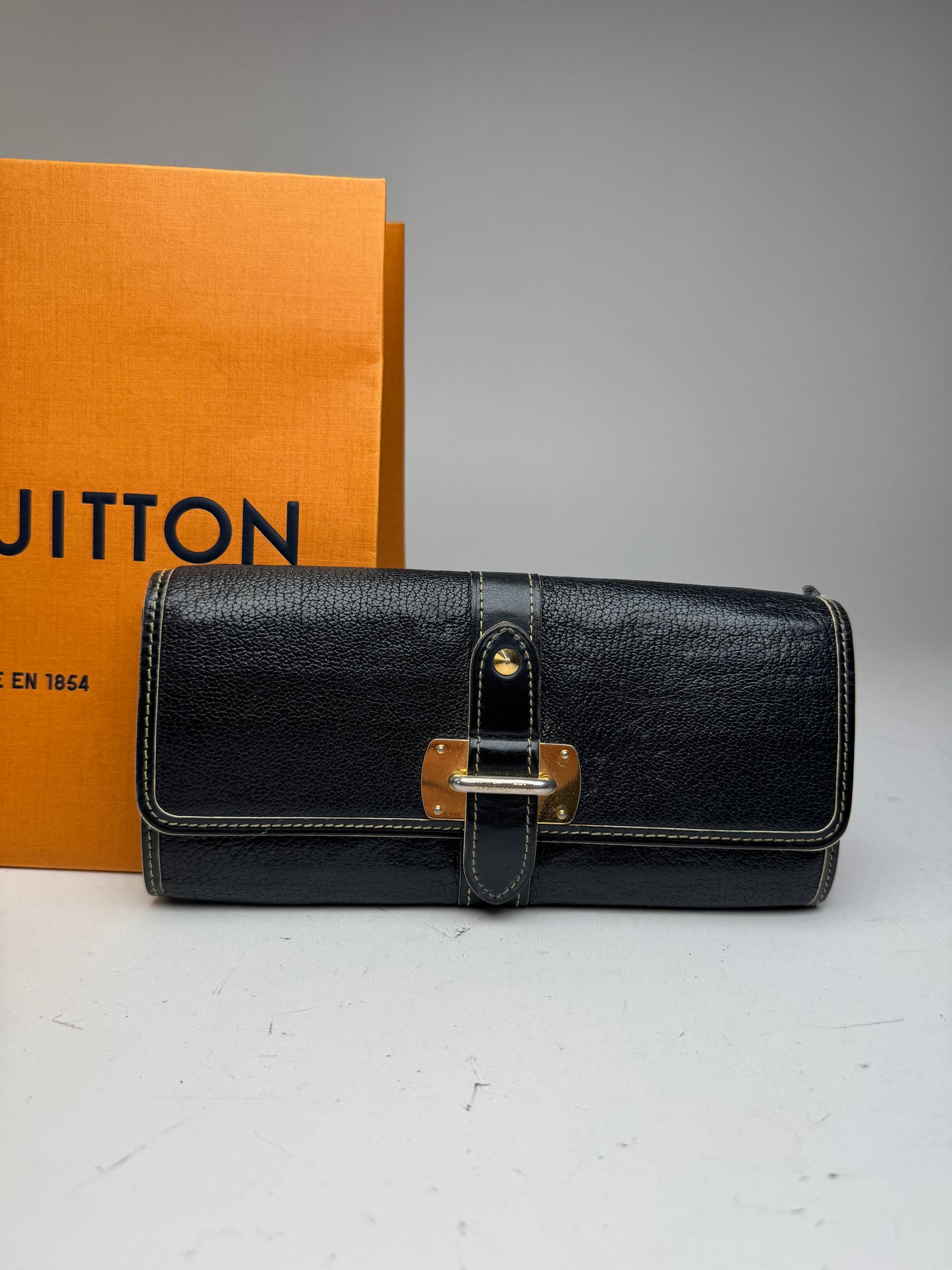 Vintage Louis Vuitton Leather wallet Black