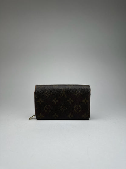 Vintage Louis Vuitton Leather monogram Wallet brown