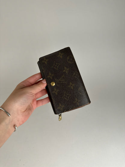 Vintage Louis Vuitton Leather monogram Wallet brown
