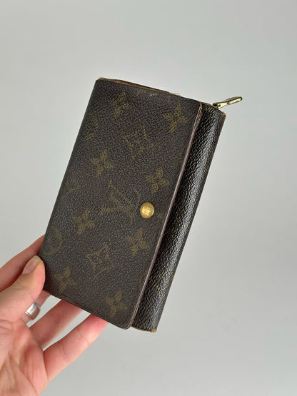 Vintage Louis Vuitton Leather monogram Wallet brown
