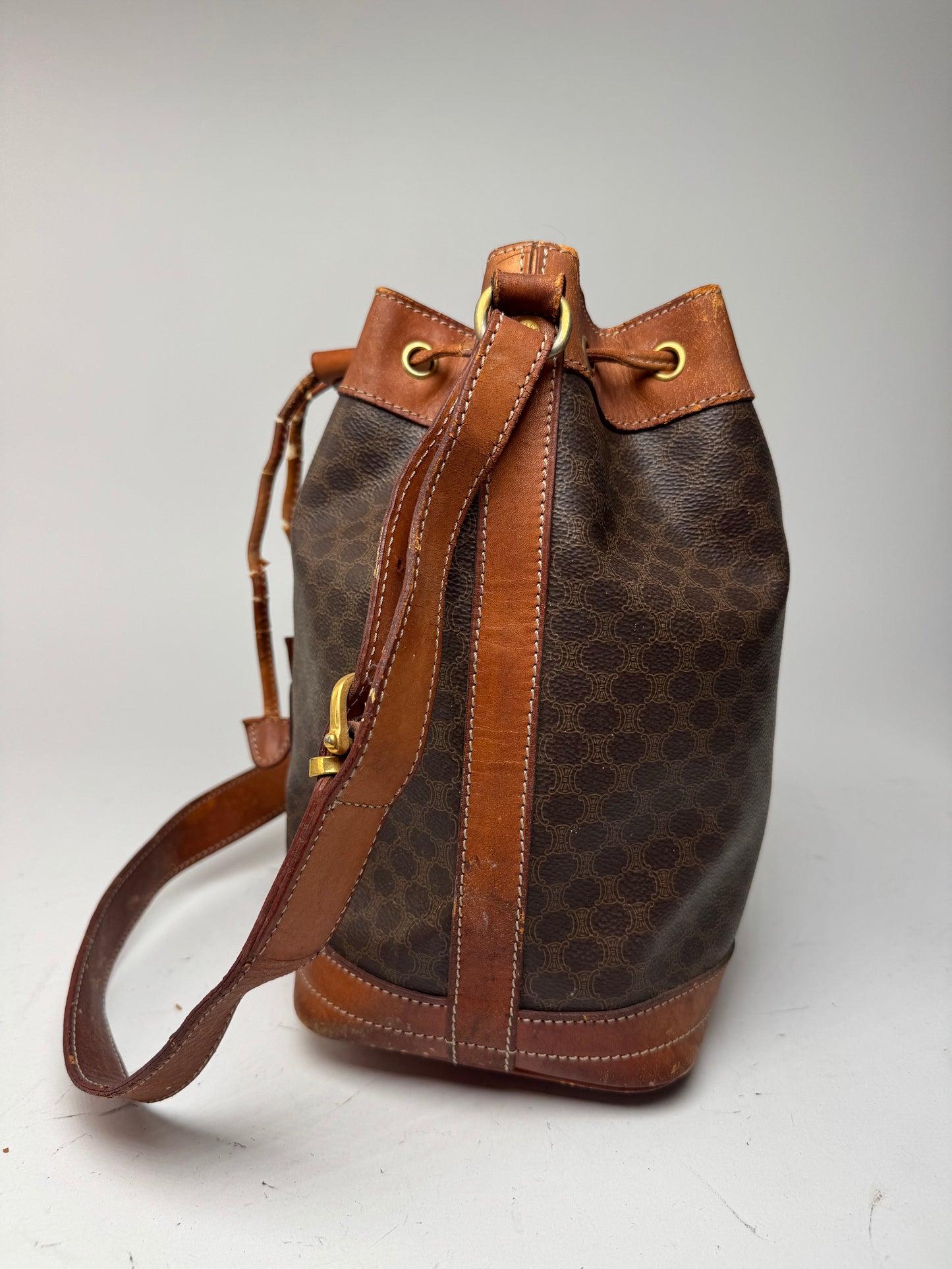 Sac Céline vintage en cuir monogrammé SAC Seau marron