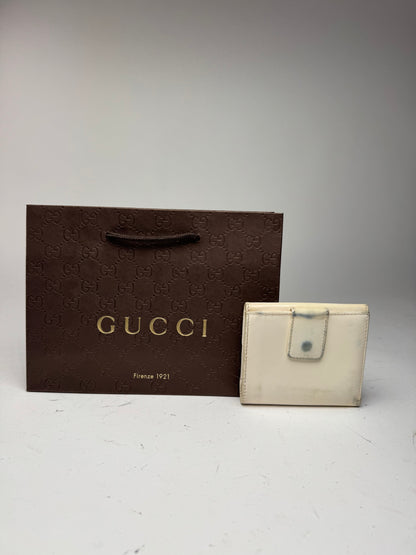 Vintage Gucci Patent Leather wallet white