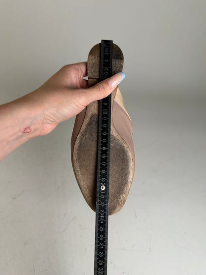 Vintage Chloe Leather Buckle Mules Blush Beige EU36
