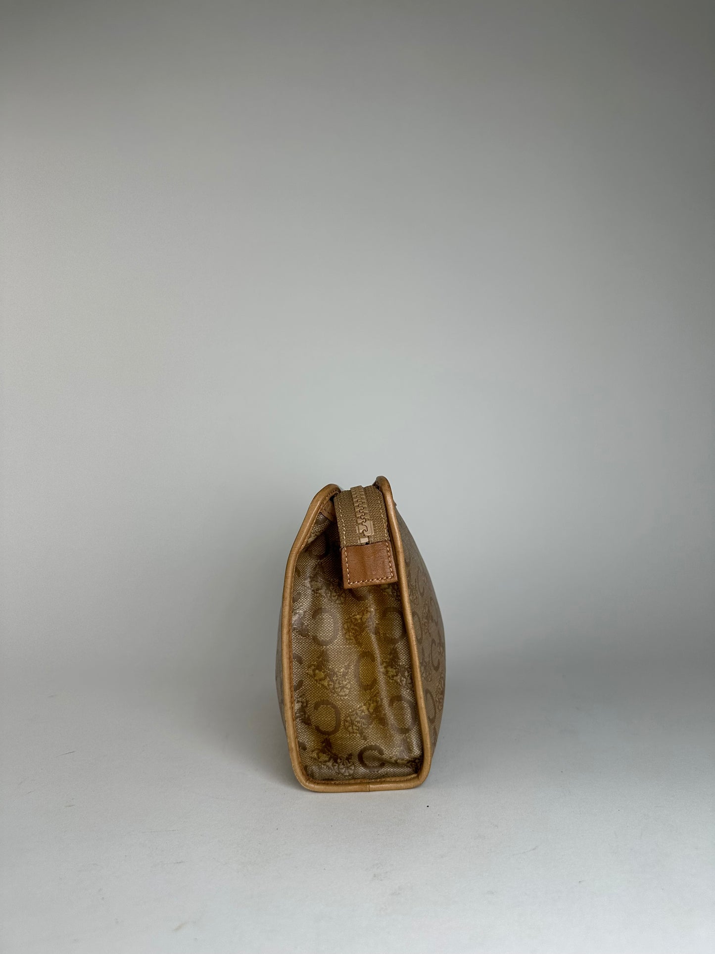 Vintage Celine Paris Triomphe Cariage Logo Leather Clutch Beige Brown