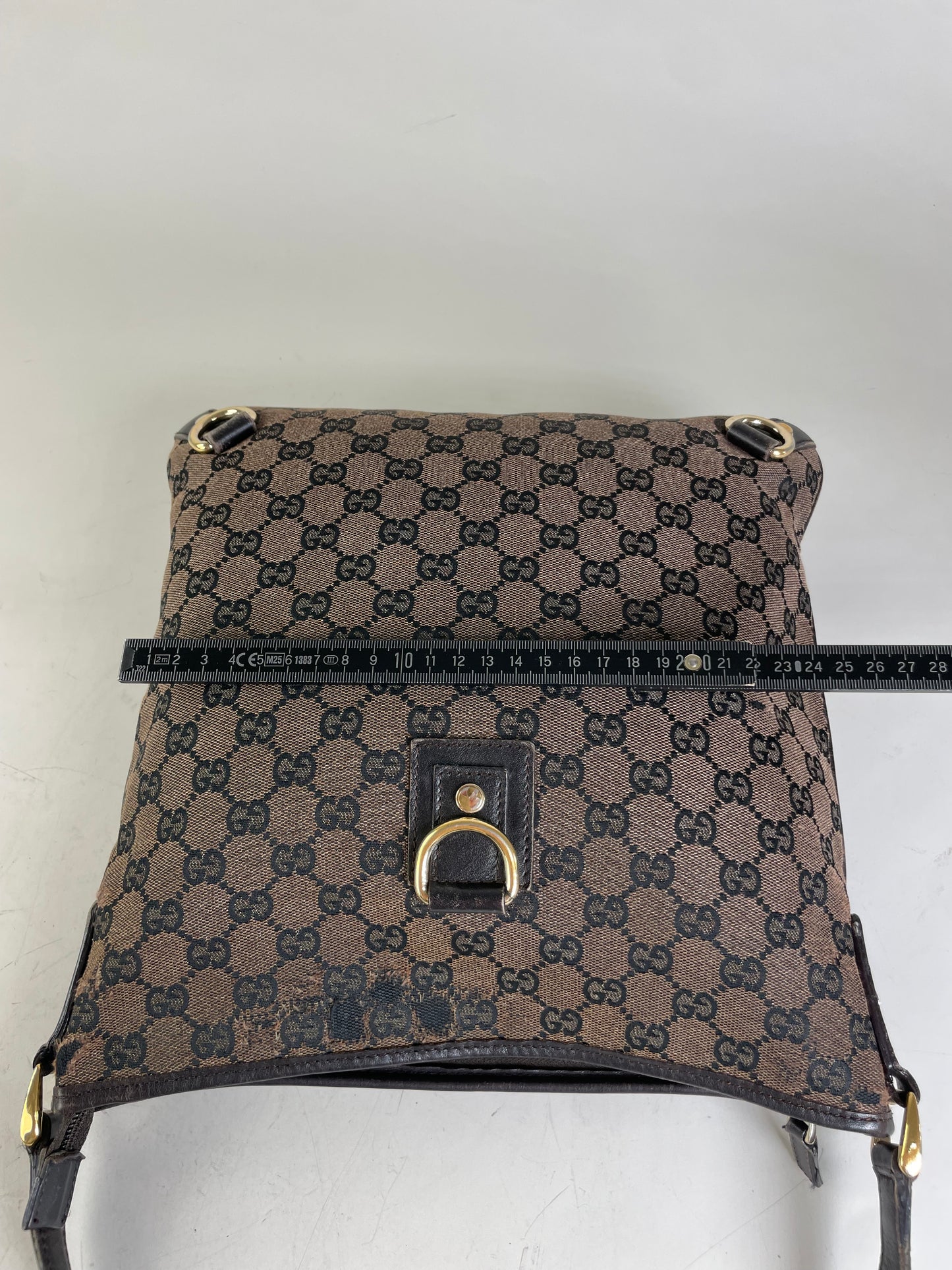 Vintage Gucci GG Supreme Shoulder Bag Beige Brown Gold