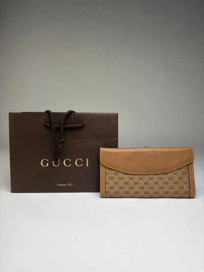 Vintage Gucci GG Supreme Bifold Wallet c. 2010 Beige Brown