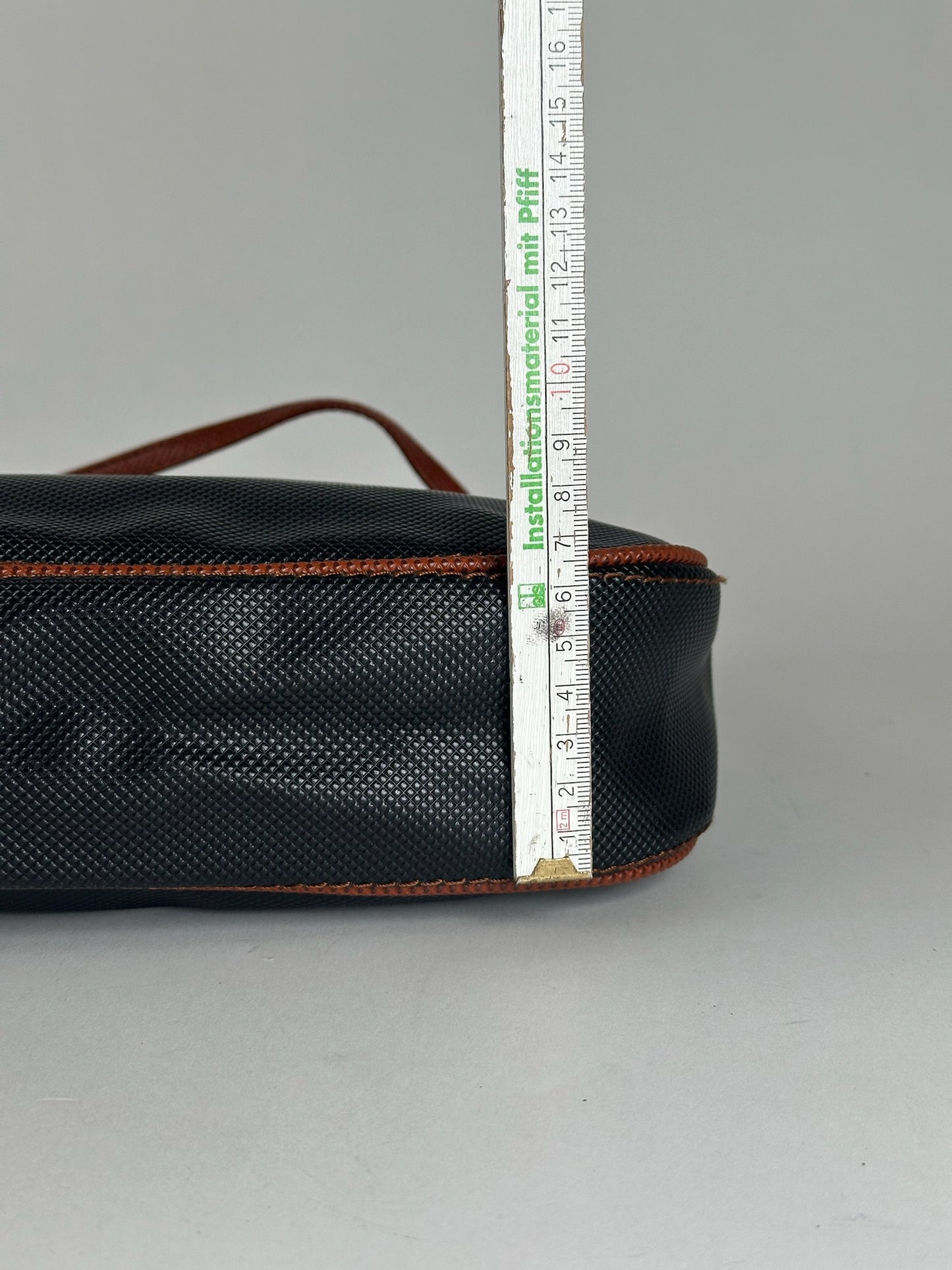 Sac vintage en cuir Bottega Veneta marron noir