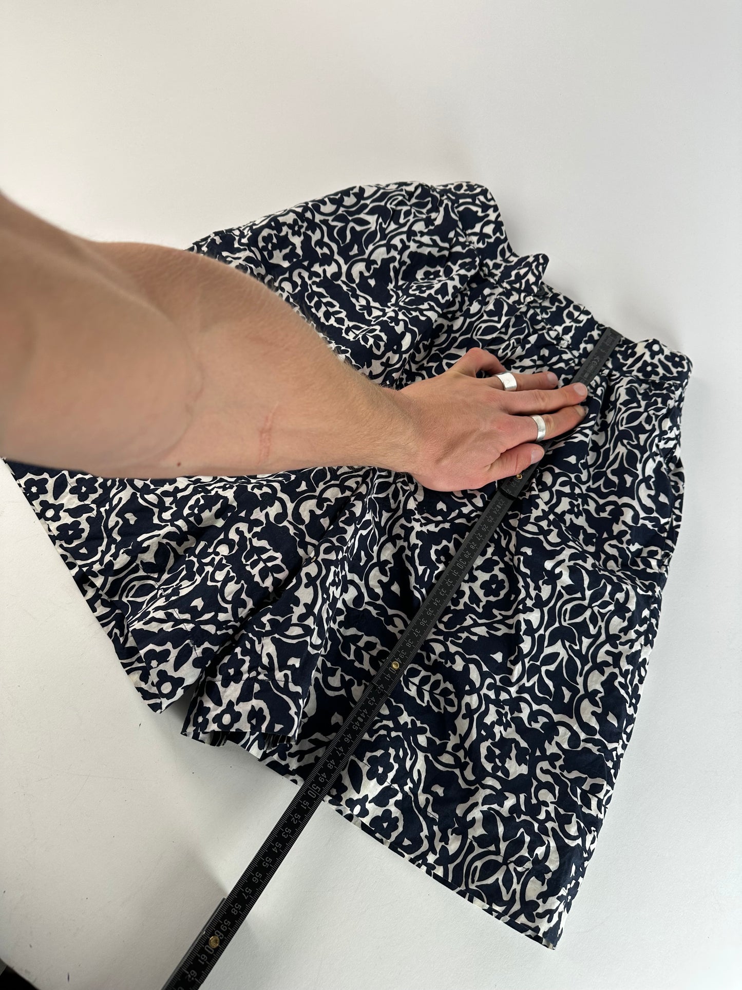 Vintage Dior Abstract Shorts Black White M