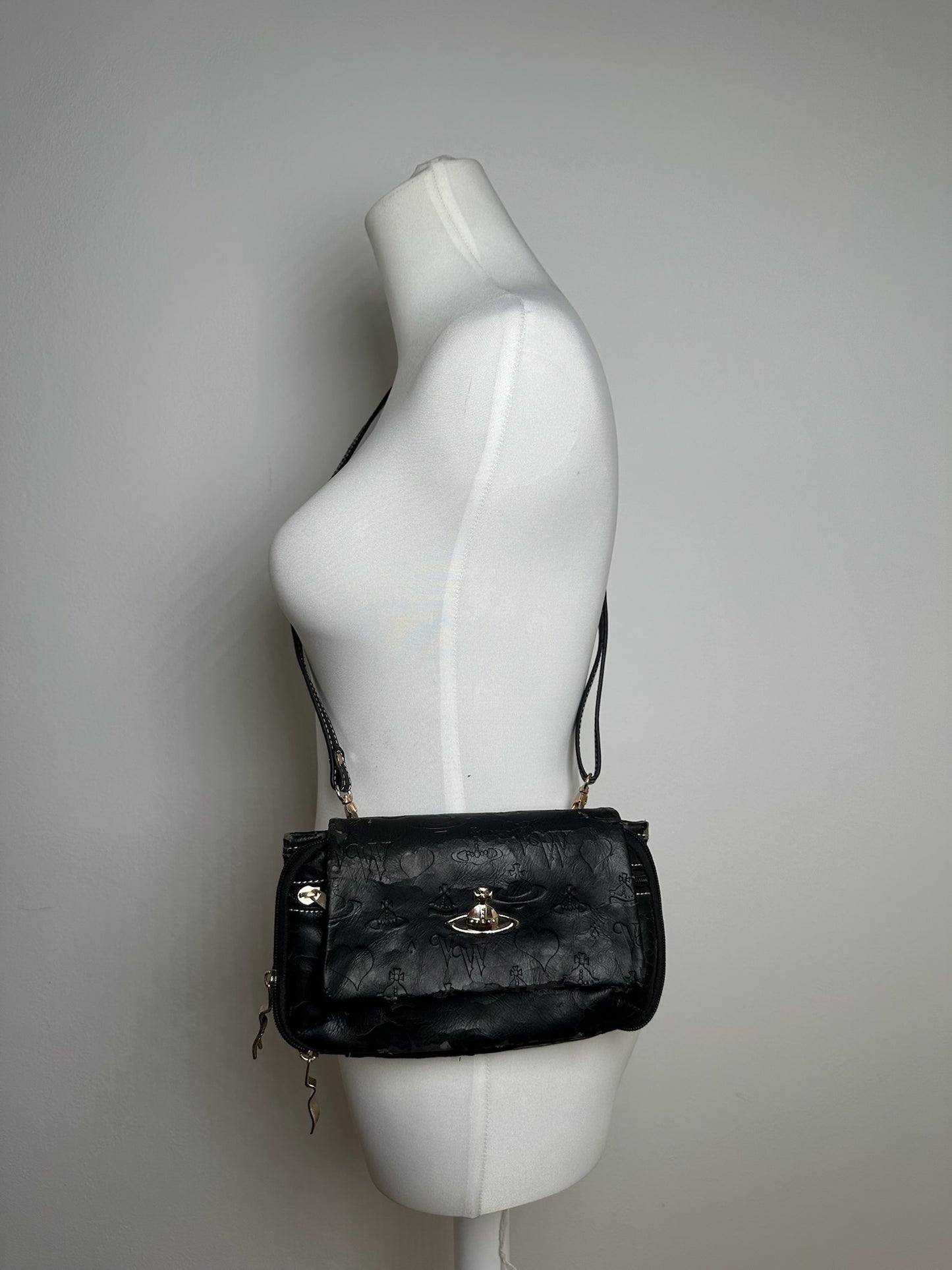 Sac vintage en cuir noir Vivienne Westwood