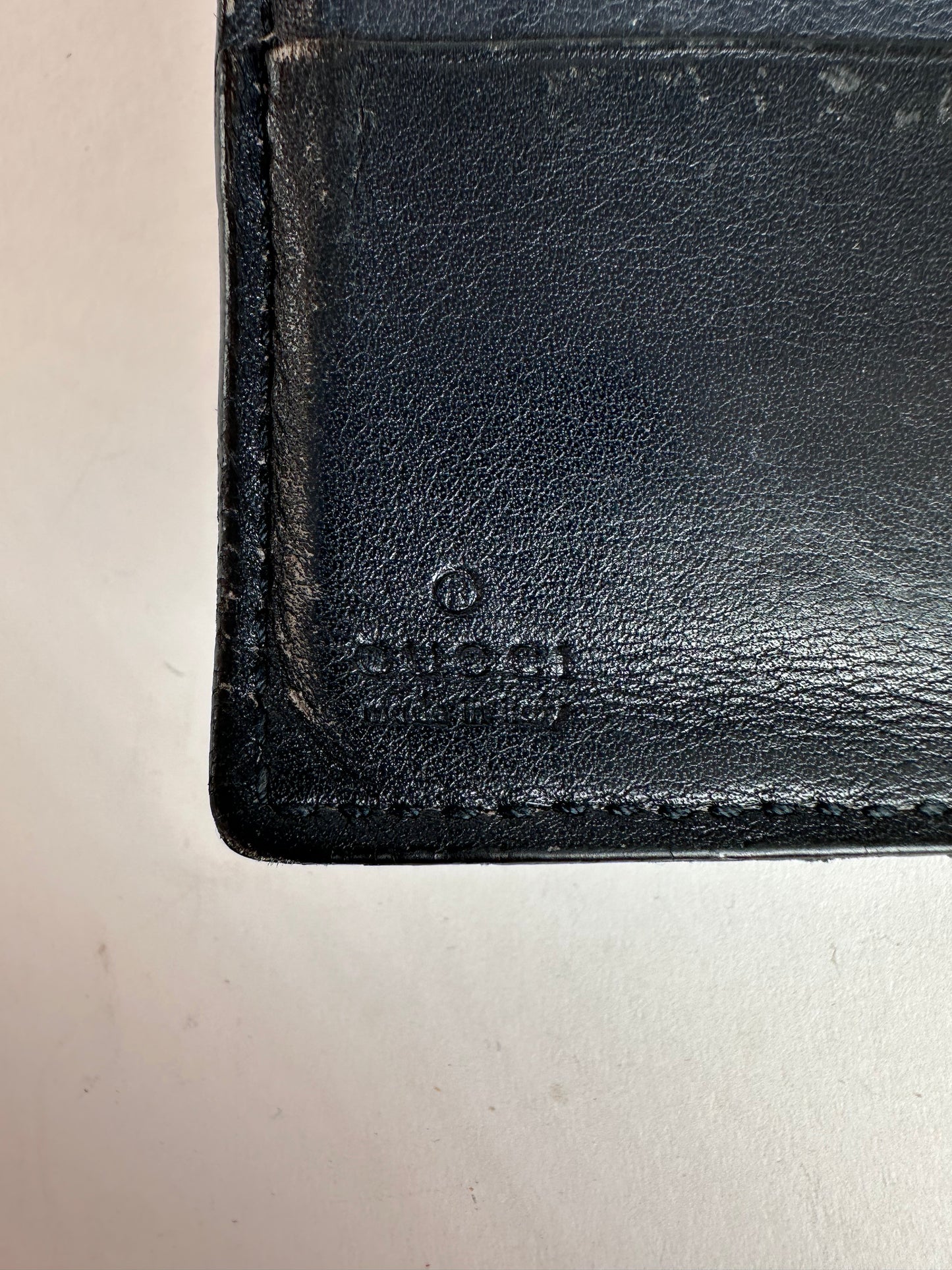 Vintage Gucci Microguccissima Bifold Wallet Navy Blue