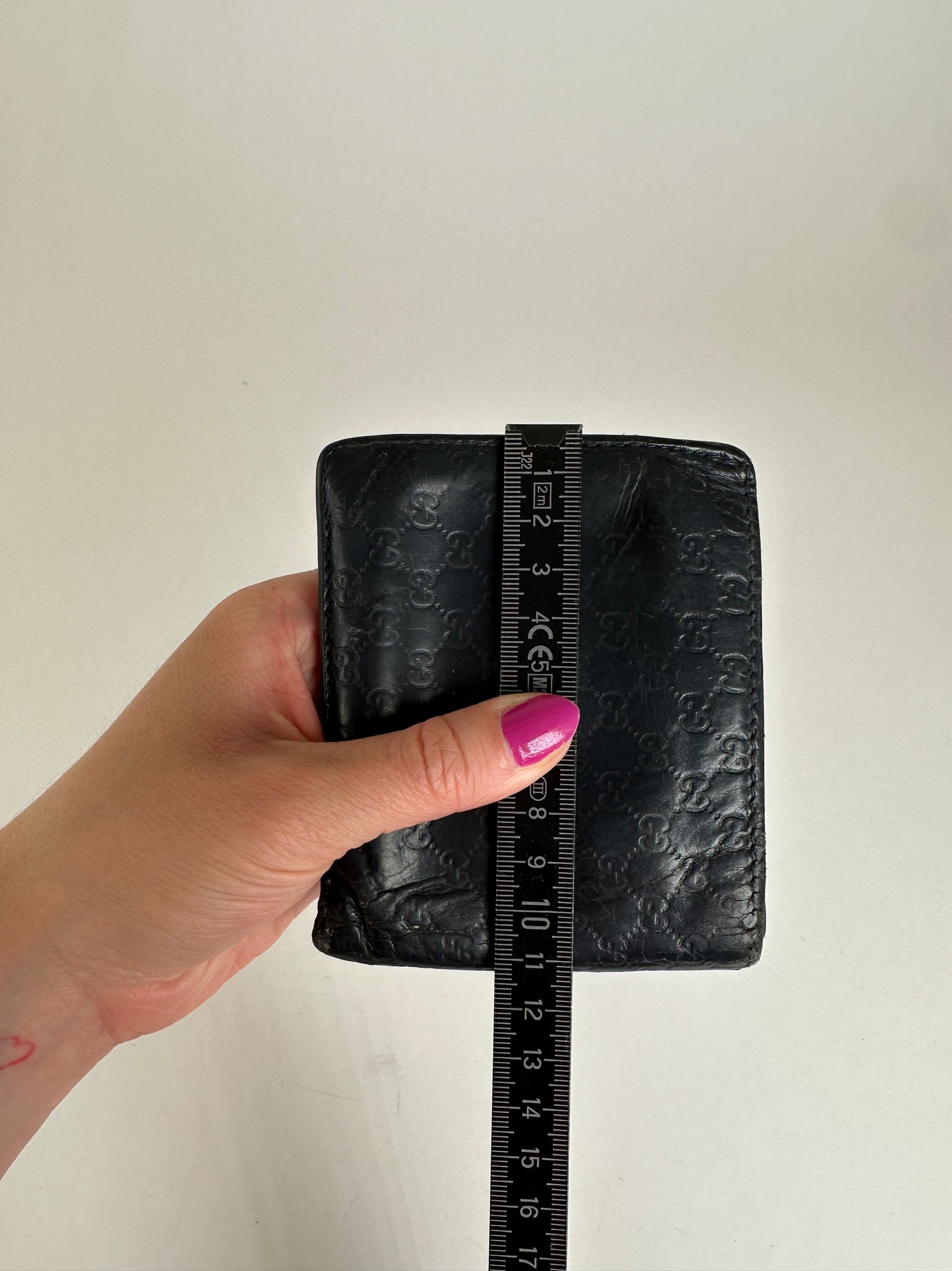 Vintage Gucci Microguccissima Bifold Wallet Navy Blue