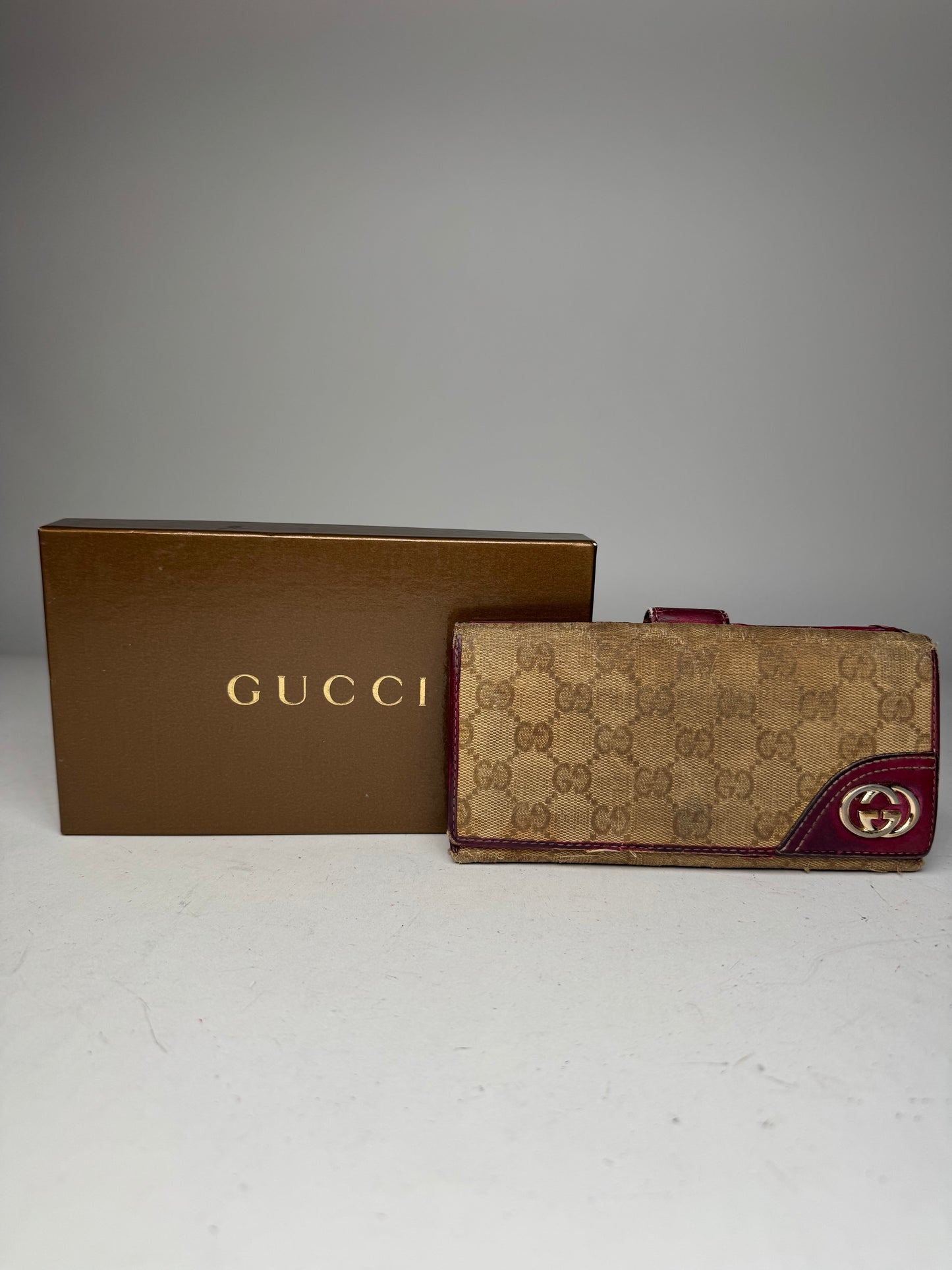 Vintage Gucci Monogram Wallet Beige Purple