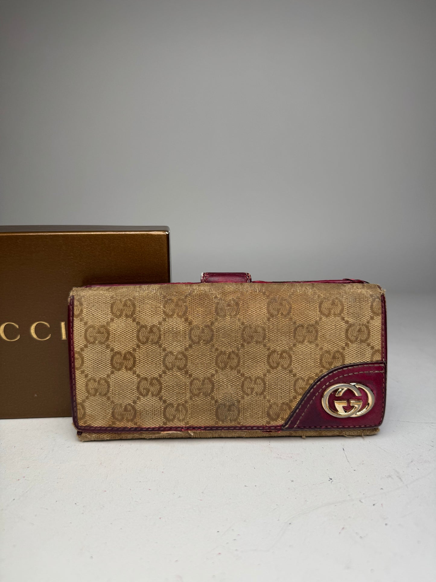 Vintage Gucci Monogram Wallet Beige Purple