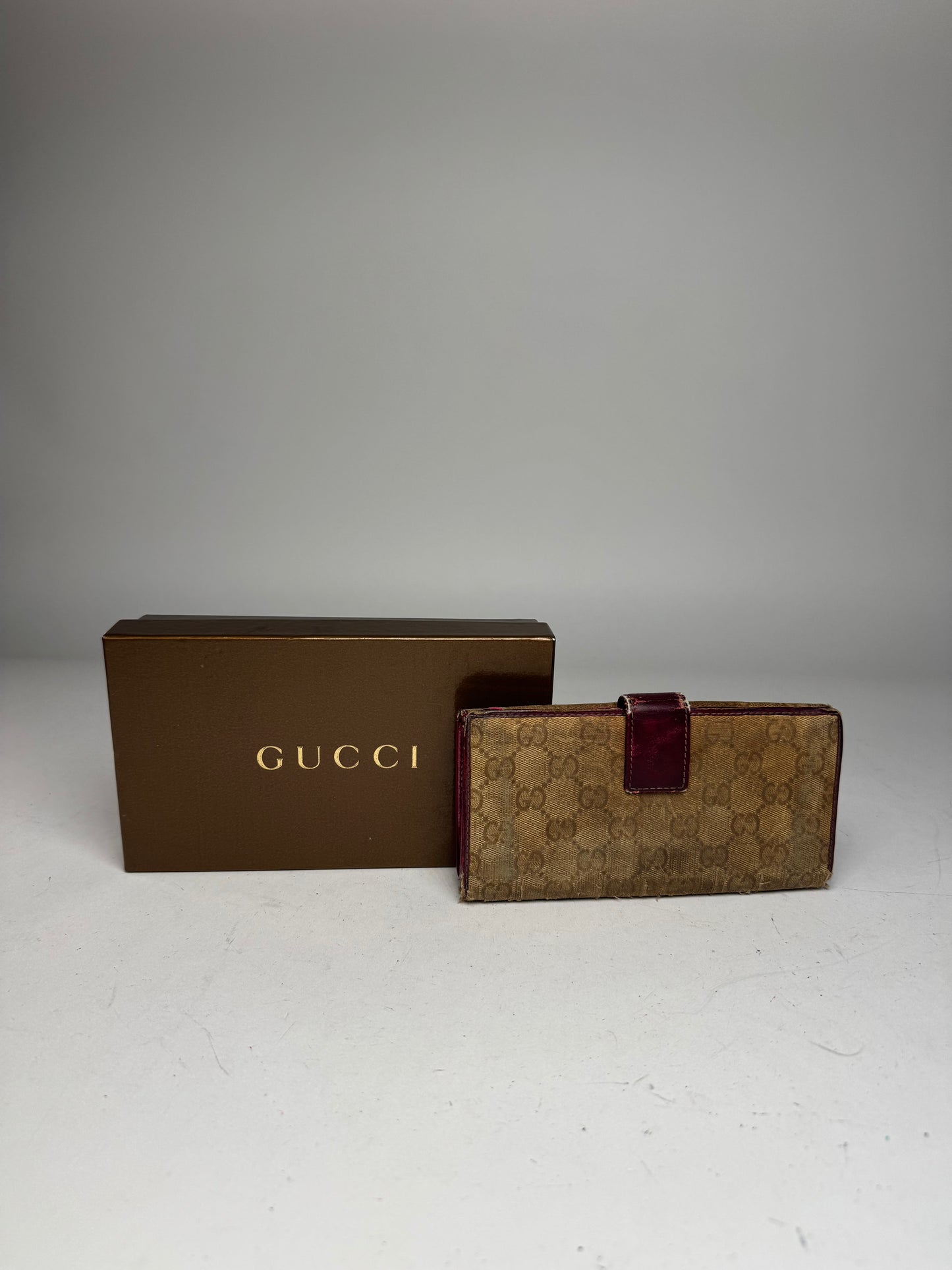 Vintage Gucci Monogram Wallet Beige Purple