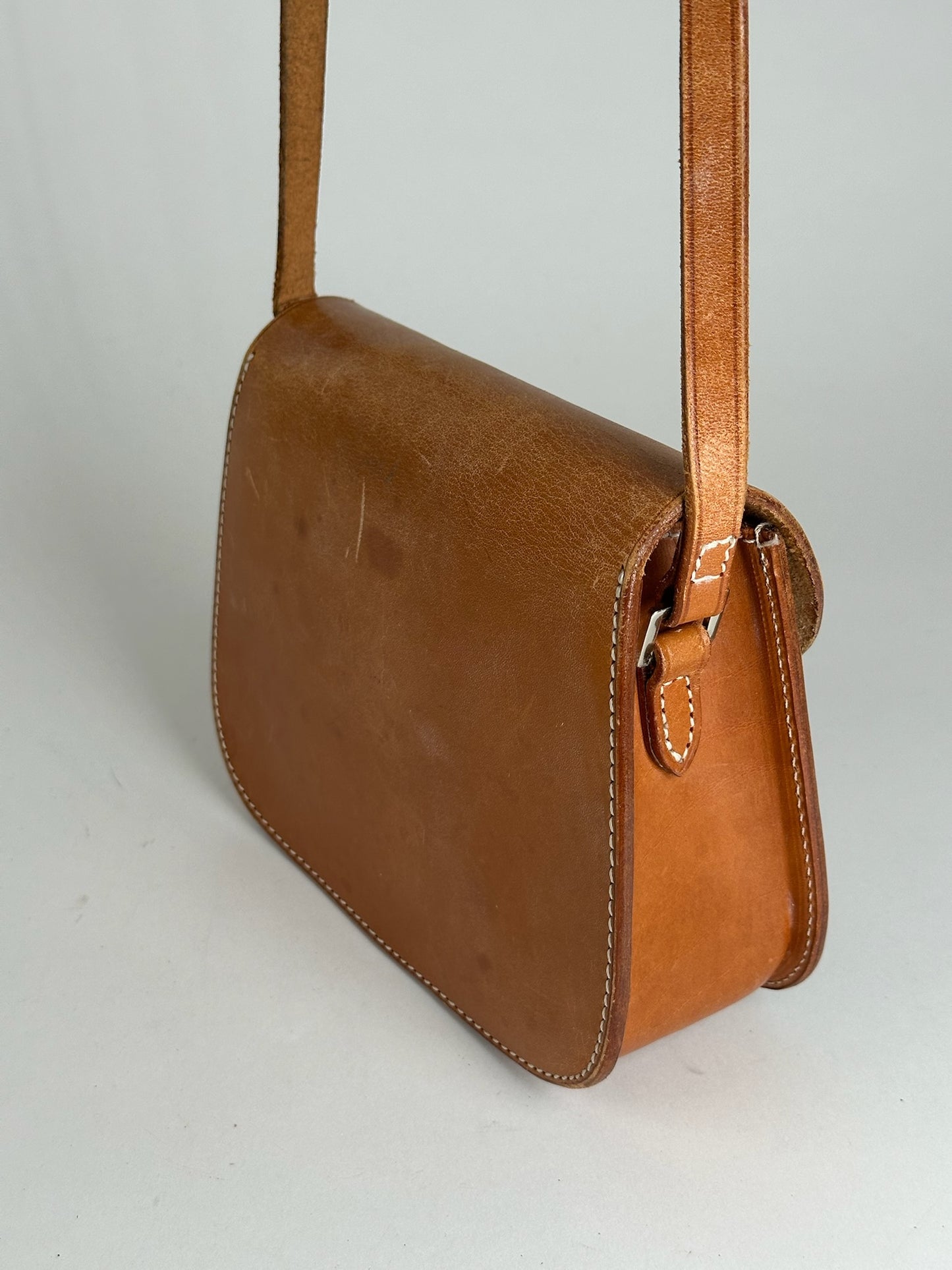 Vintage Courreges Kamel Leather bag