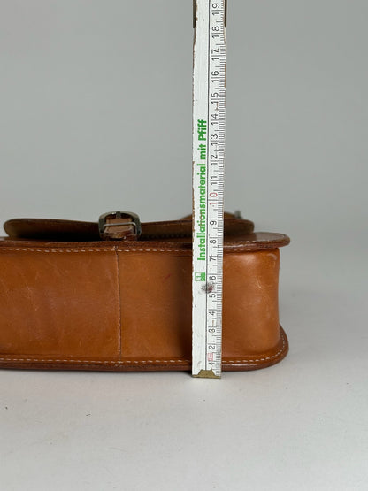 Vintage Courreges Kamel Leather bag