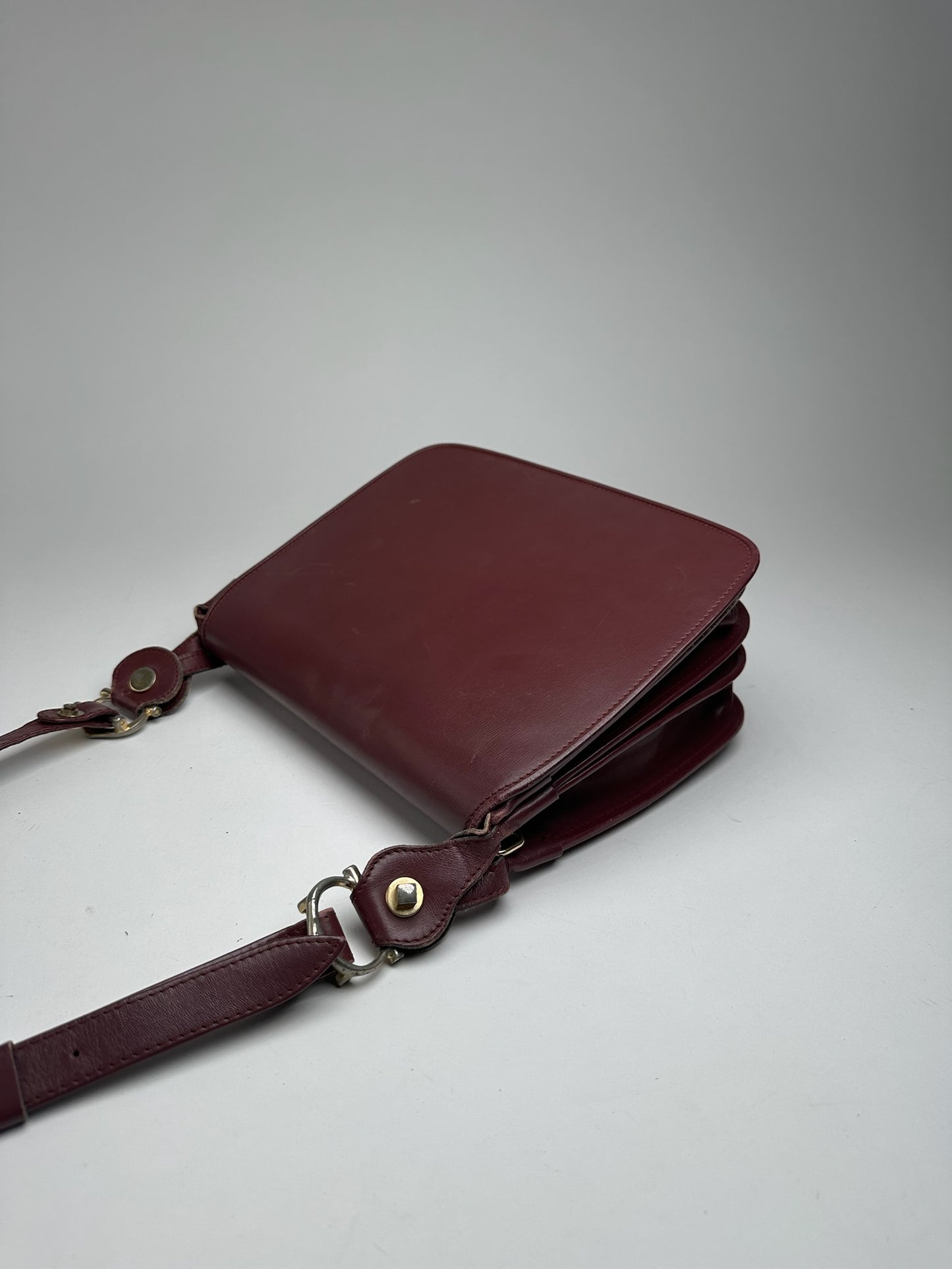 Vintage Cartier leather shoulder bag burgundy