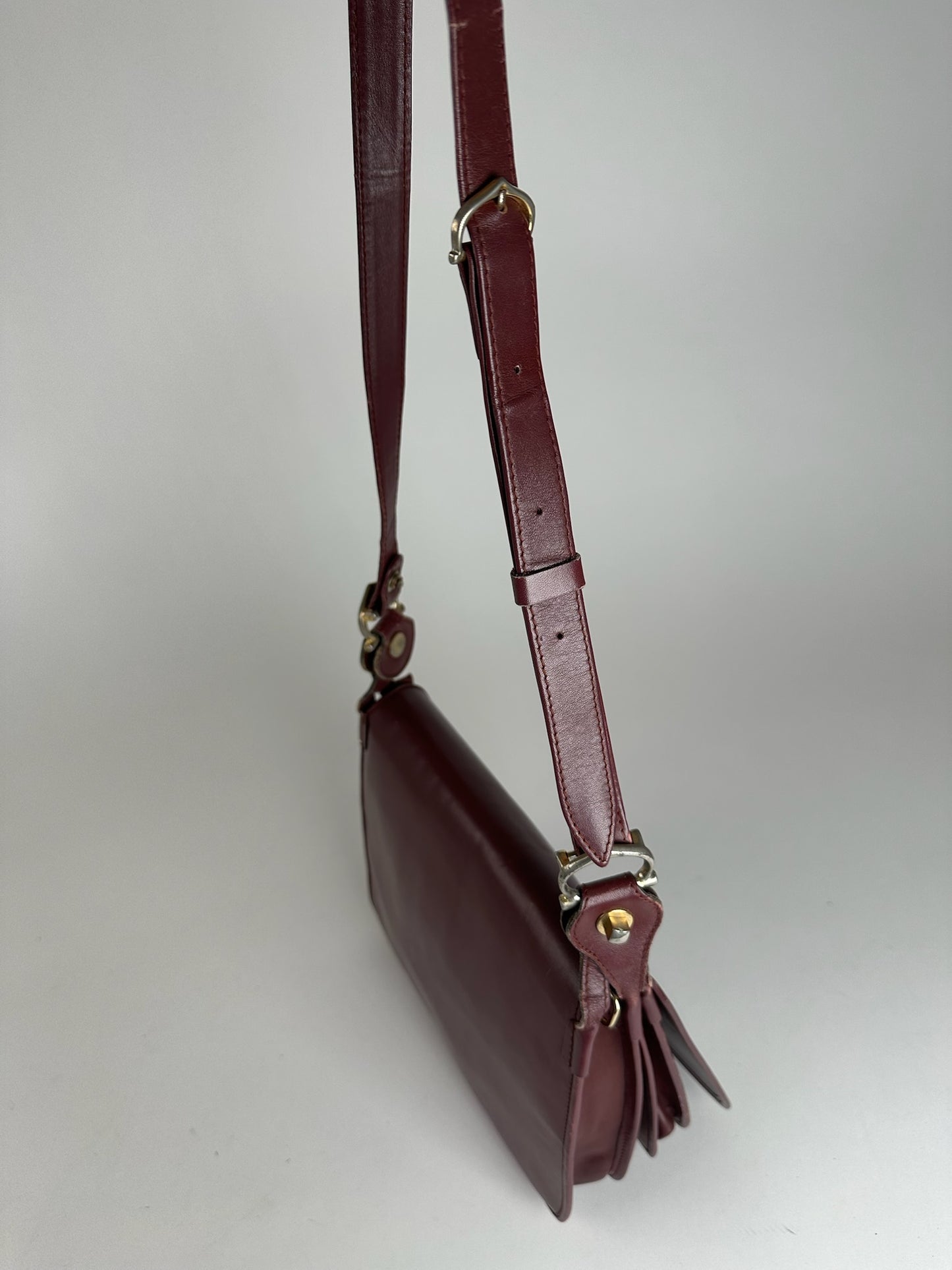Vintage Cartier leather shoulder bag burgundy