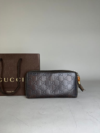 Vintage Gucci GG Embossed Leather Zip Wallet Dark Brown Gold