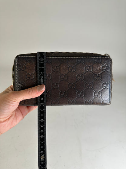Vintage Gucci GG Embossed Leather Zip Wallet Dark Brown Gold