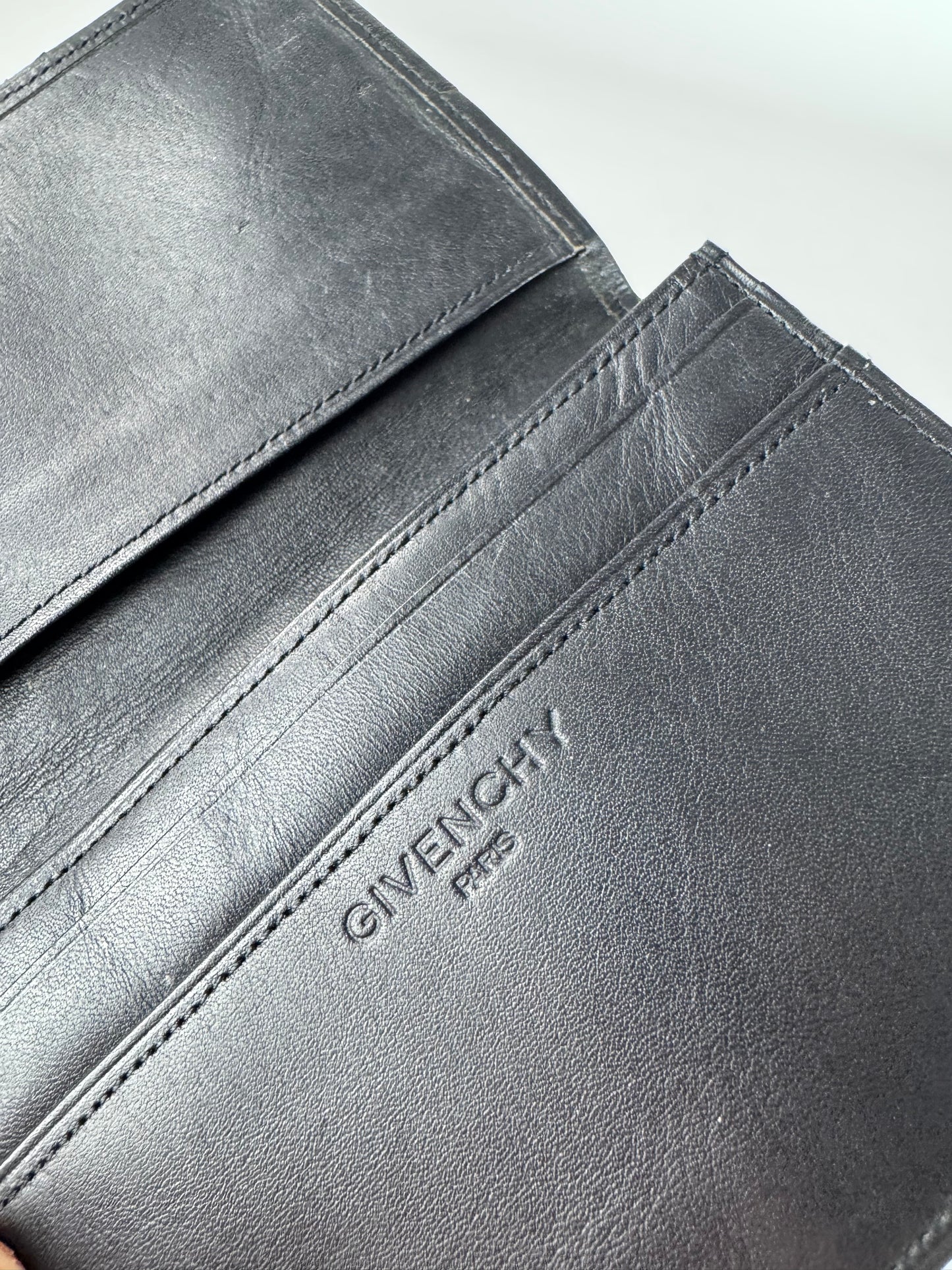 Vintage Givenchy Flapable Leather Card Holder Black 