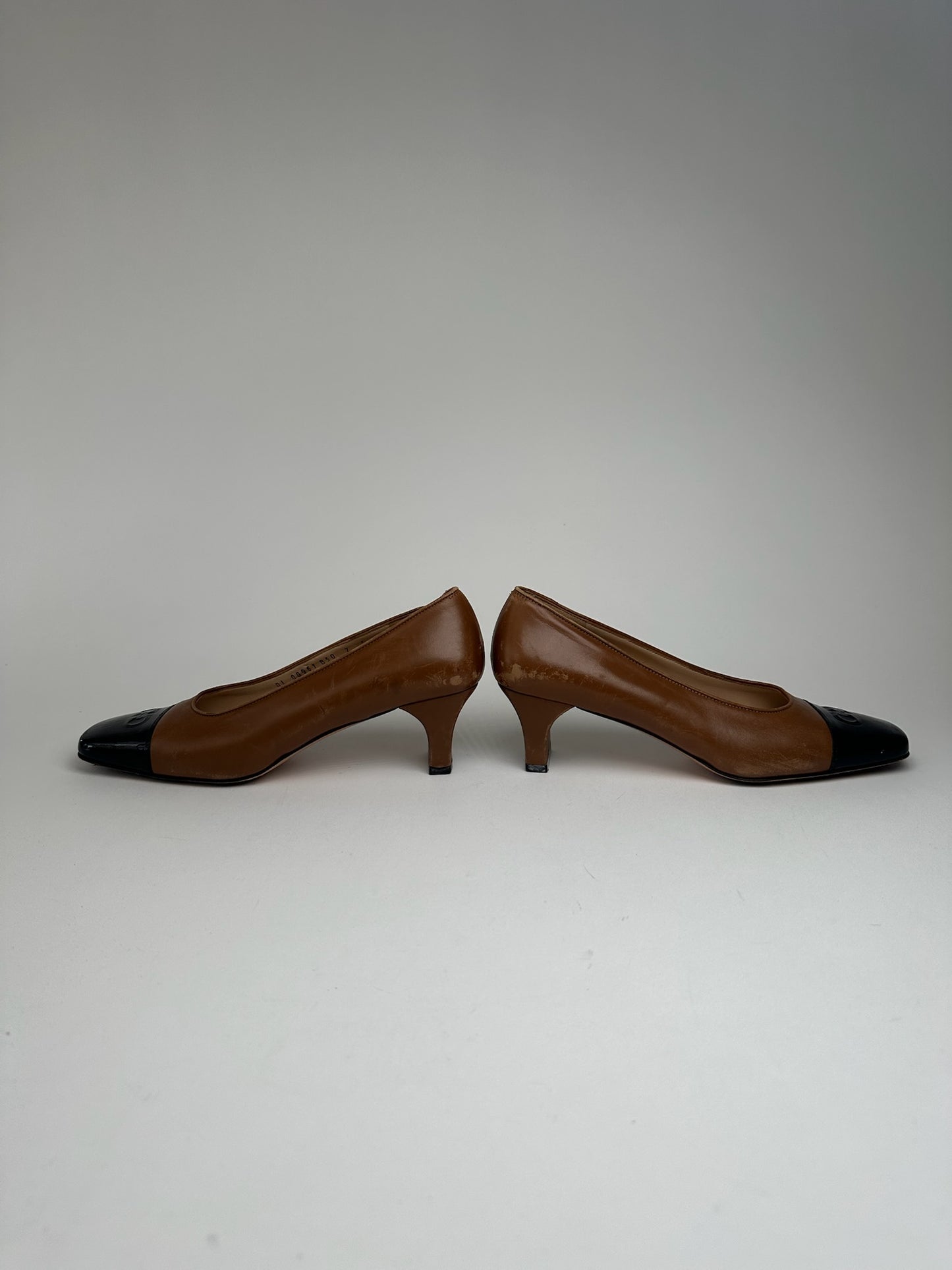 Vintage  Salvatore Ferragamo Leather pumps brown black
