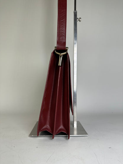 Vintage 19,5x21x8 Burgundy Smooth Leather Shoulder Bag Gold Hardware