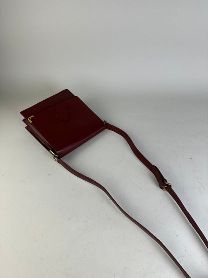 Vintage 19,5x21x8 Burgundy Smooth Leather Shoulder Bag Gold Hardware
