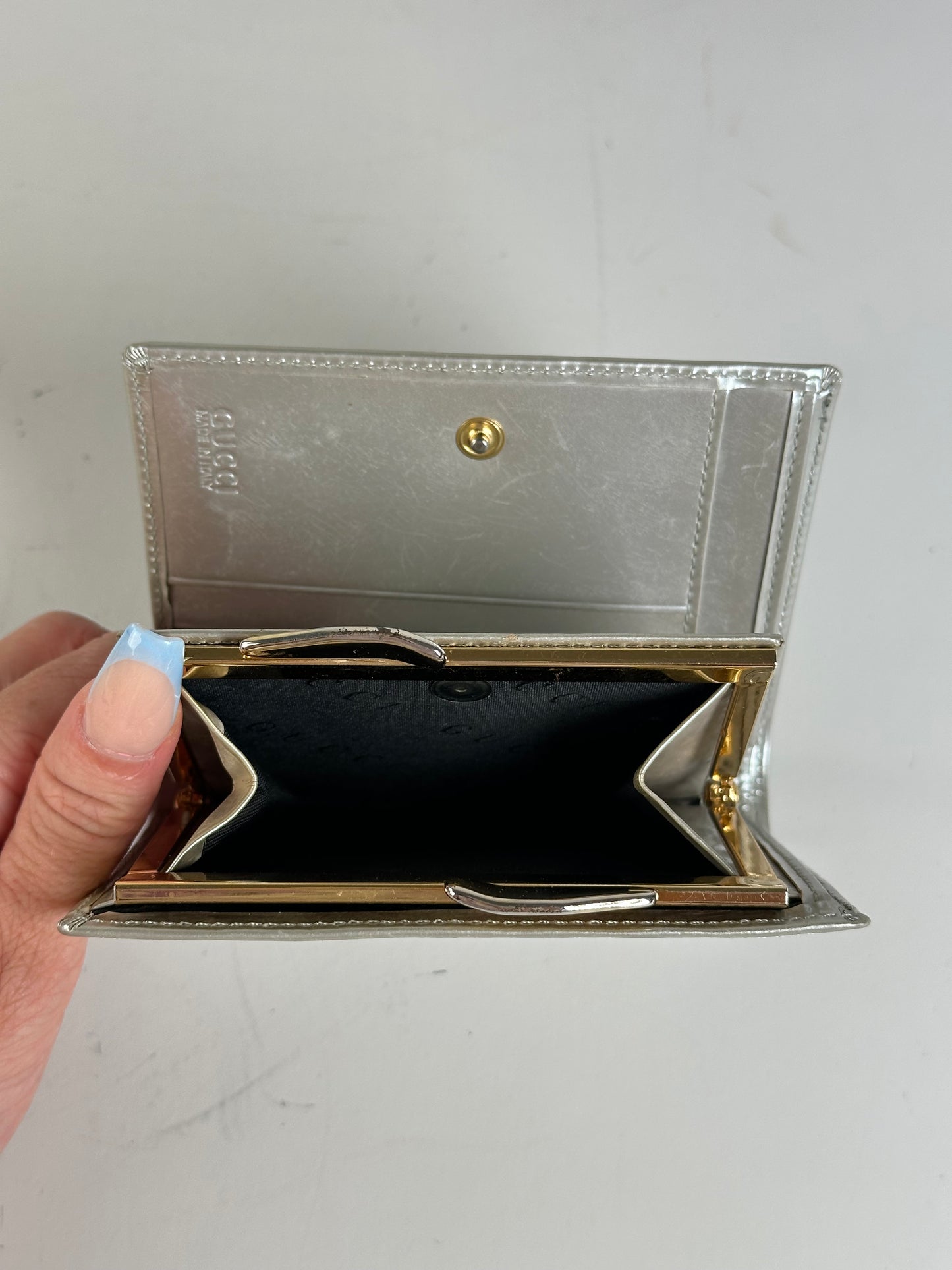 Vintage Gucci Leather Wallet Silver Gold-Tone Hardware