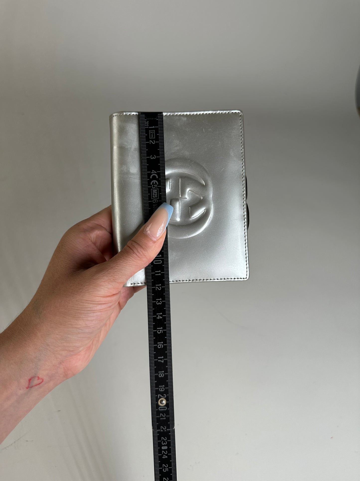 Vintage Gucci Leather Wallet Silver Gold-Tone Hardware