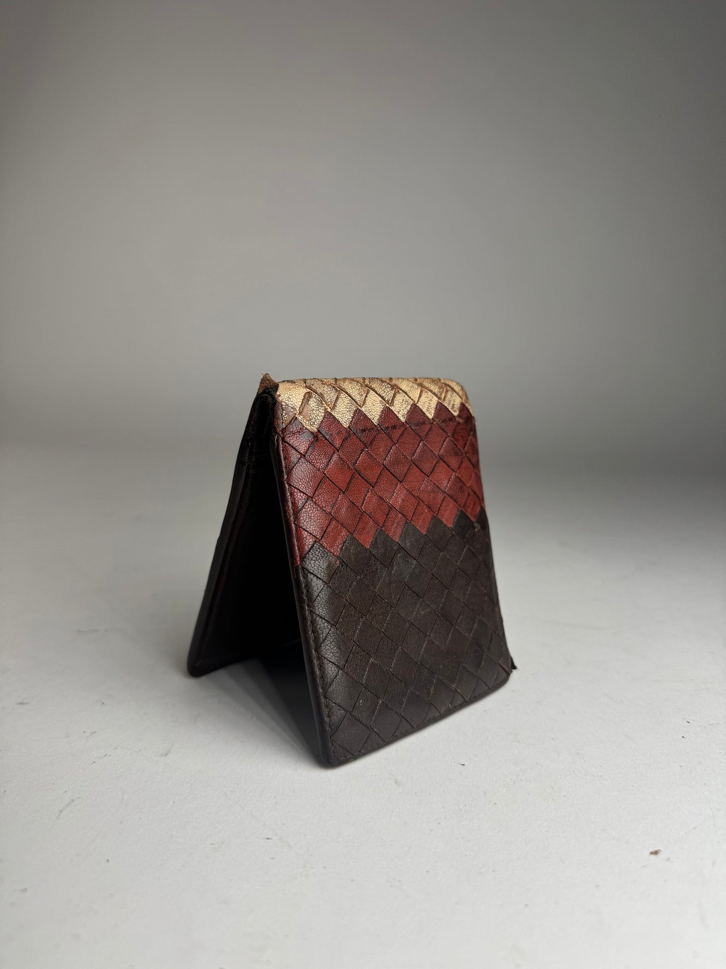 Vintage Bottega Veneta Intrecciato Leather Wallet Beige Red Brown Flapable