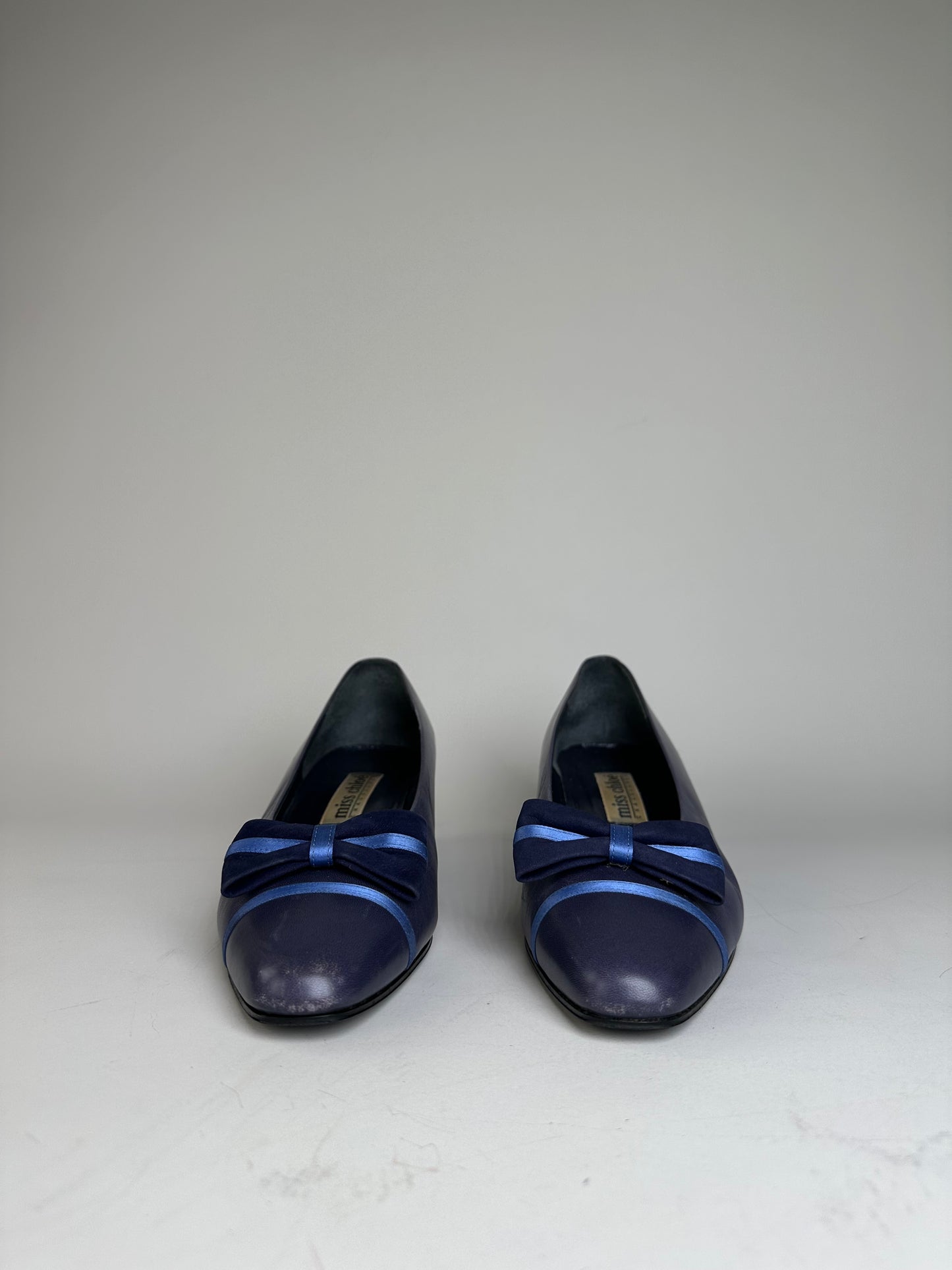 Vintage Chloe Leather Bow Heels Dark Purple Navy EU36.5