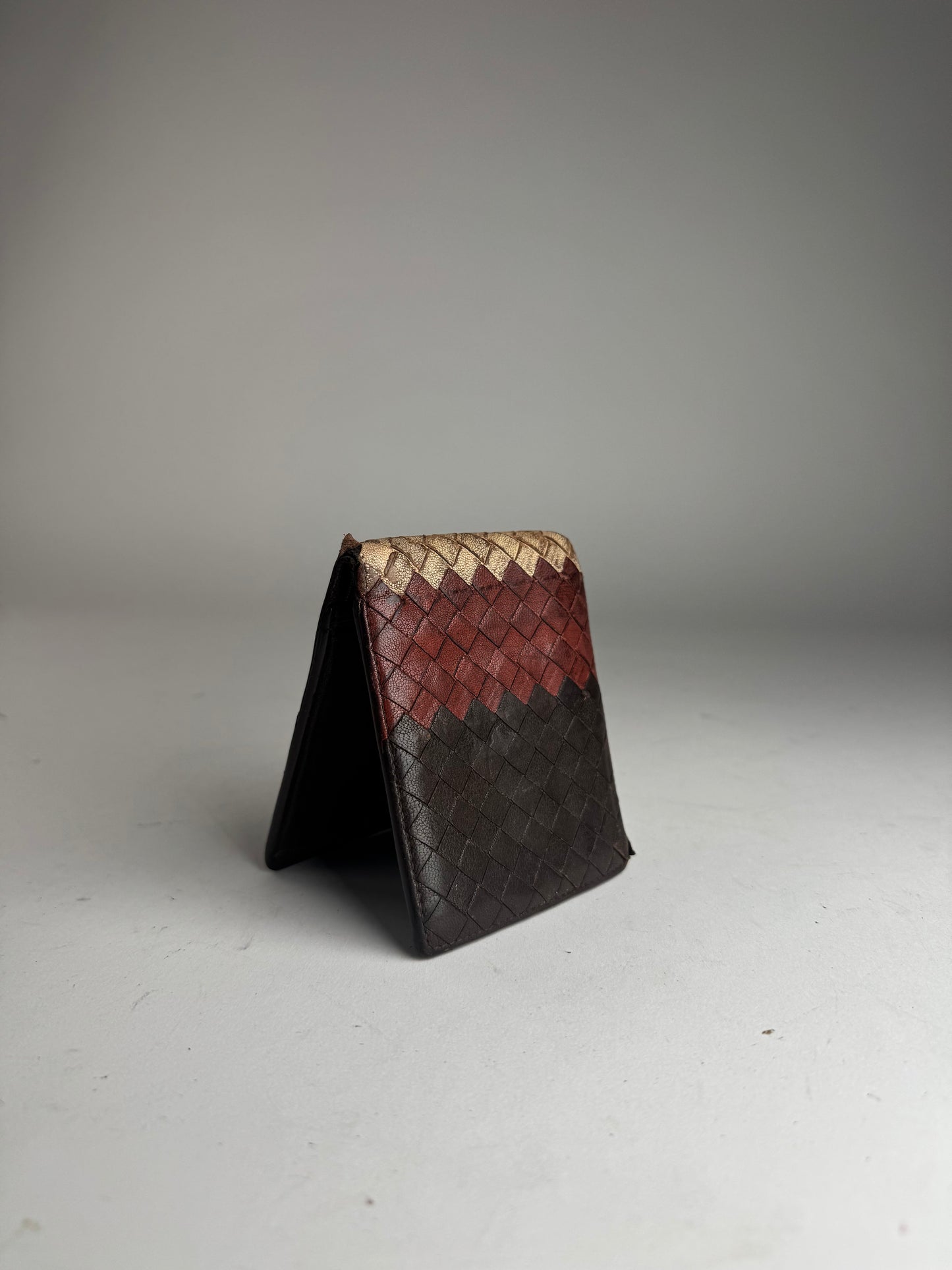 Vintage Bottega Veneta Intrecciato Leather Wallet Beige Red Brown Flapable