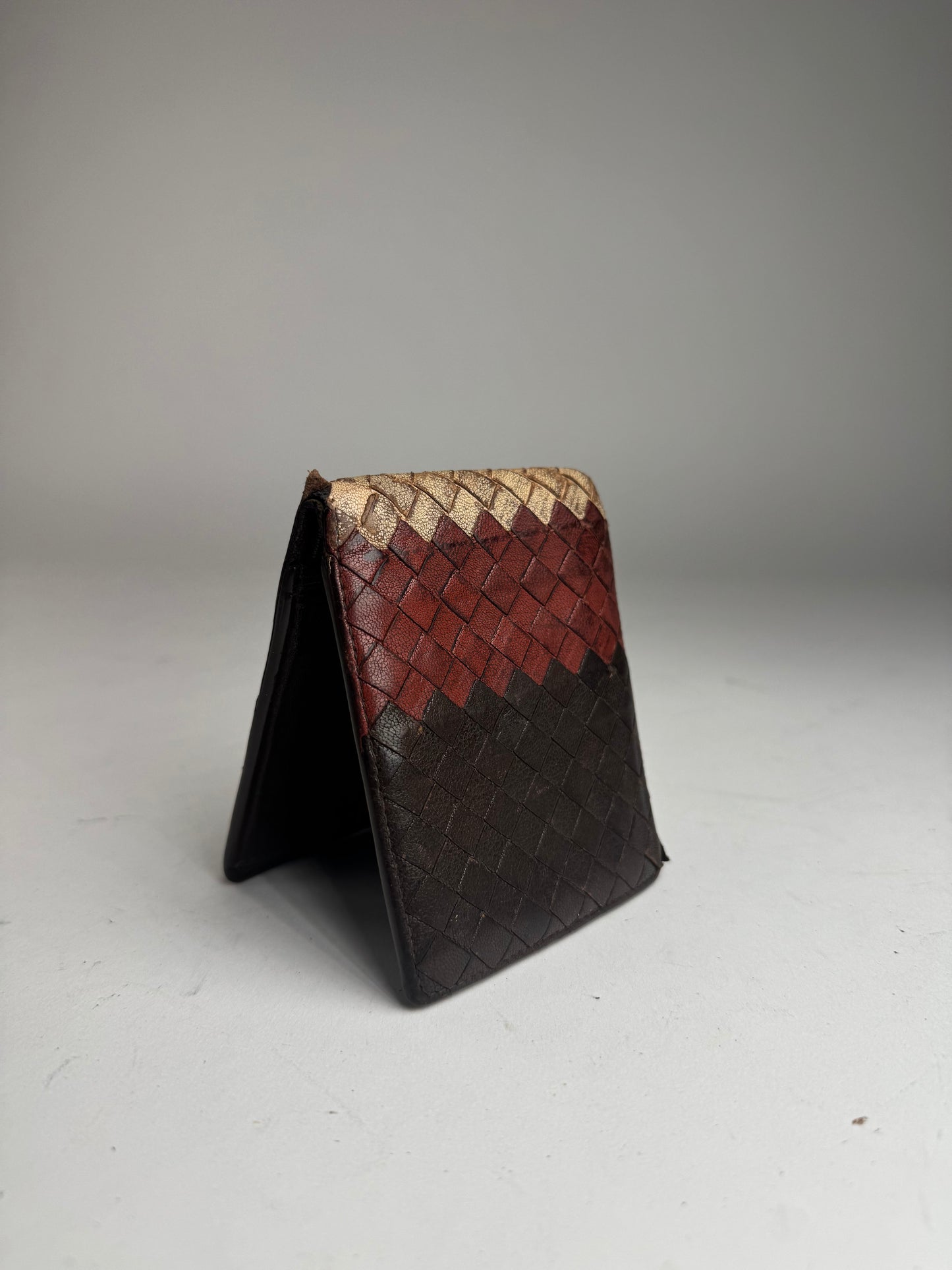 Vintage Bottega Veneta Intrecciato Leather Wallet Beige Red Brown Flapable