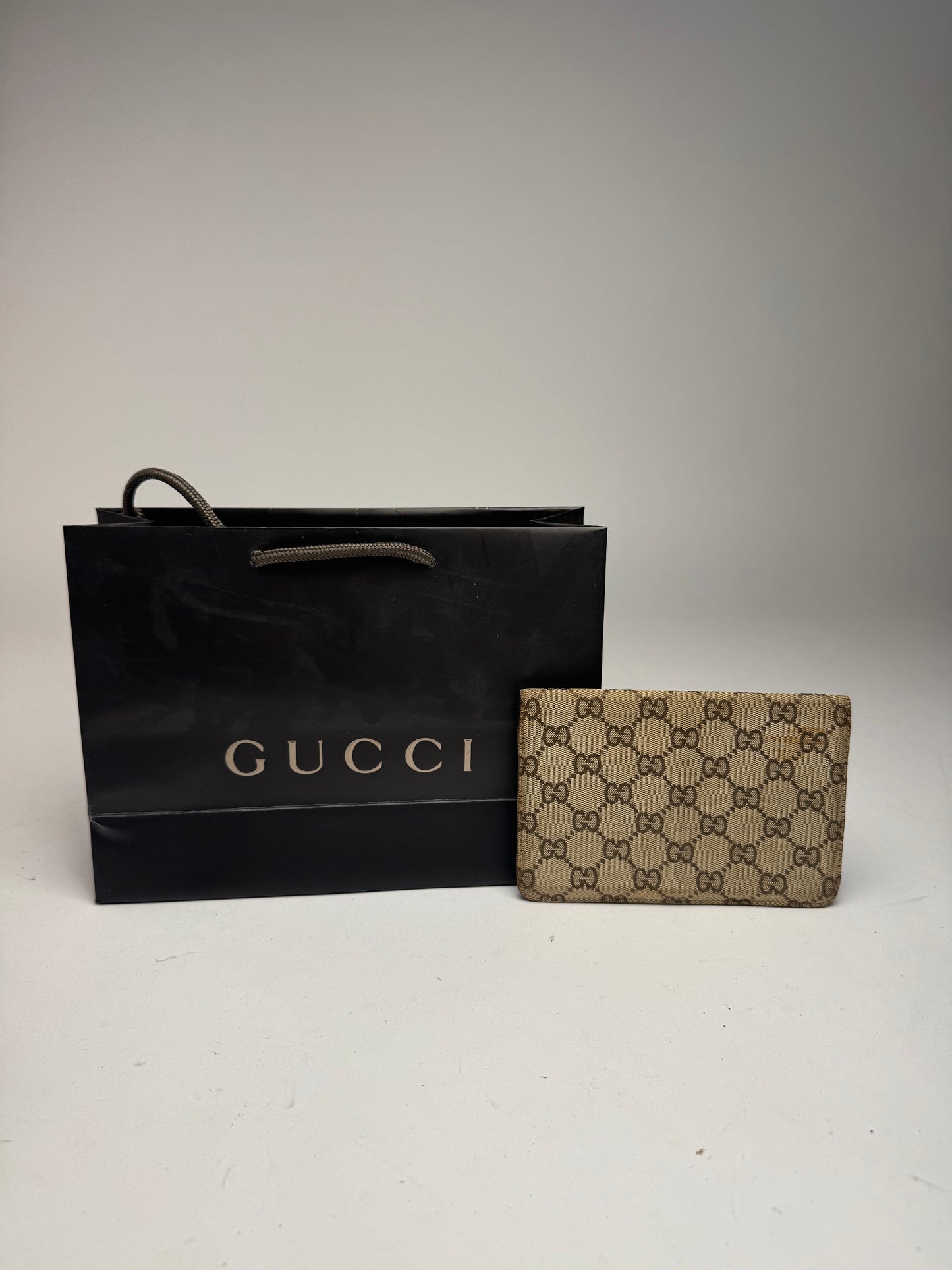 Vintage Gucci Monogram Leather Card Holder Horsebit Beige