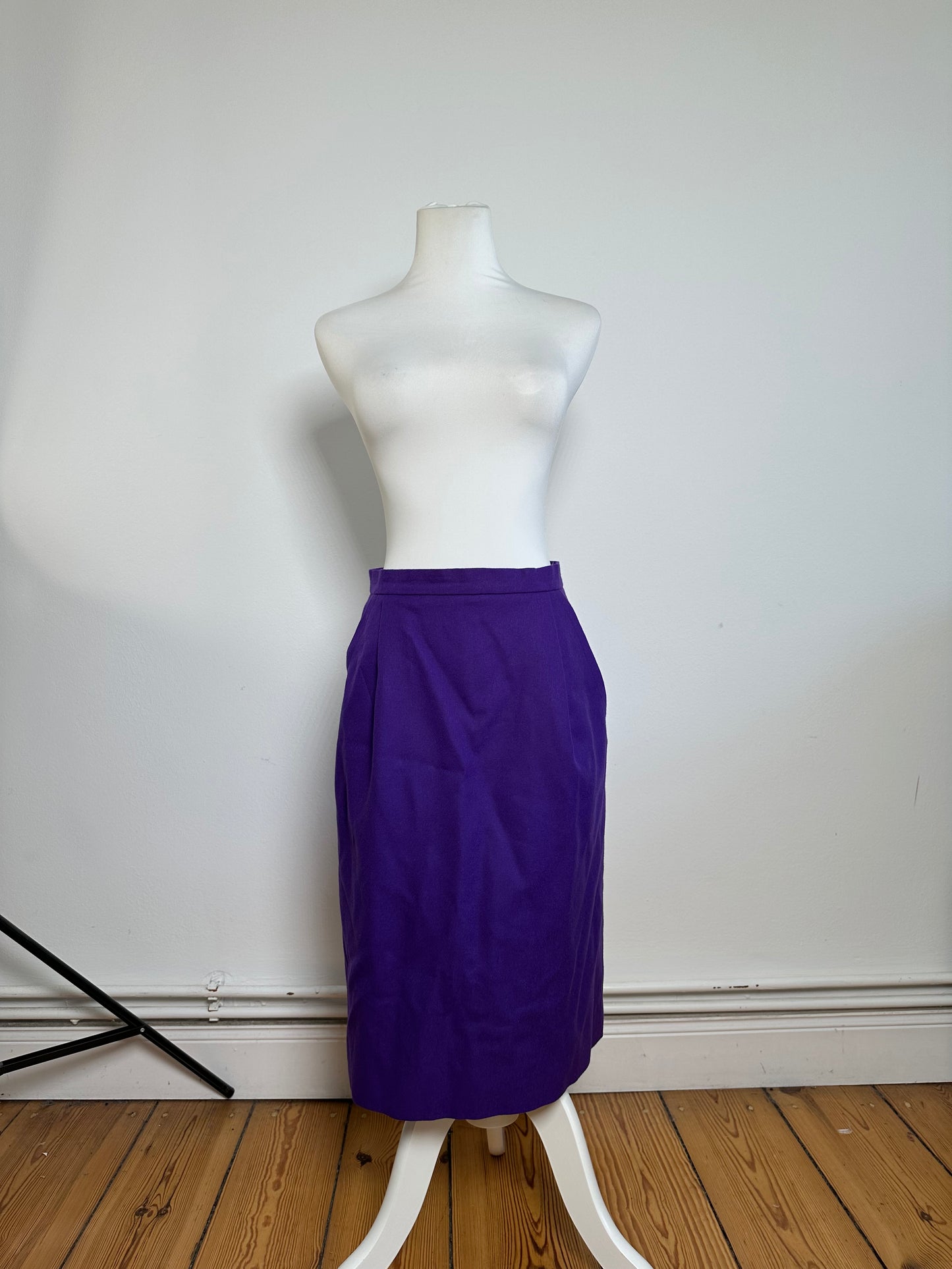 Vintage Givenchy Wool Pencil Skirt Purple L