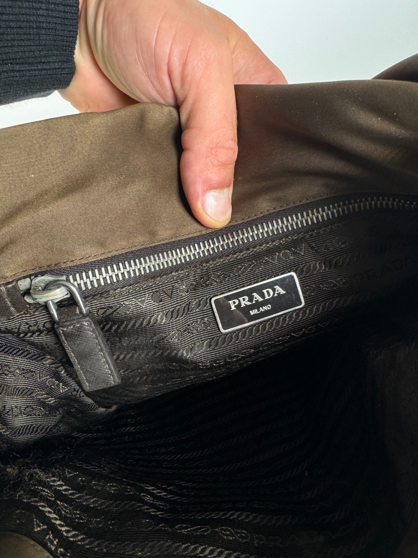 Sac Prada vintage en polyester kaki marron