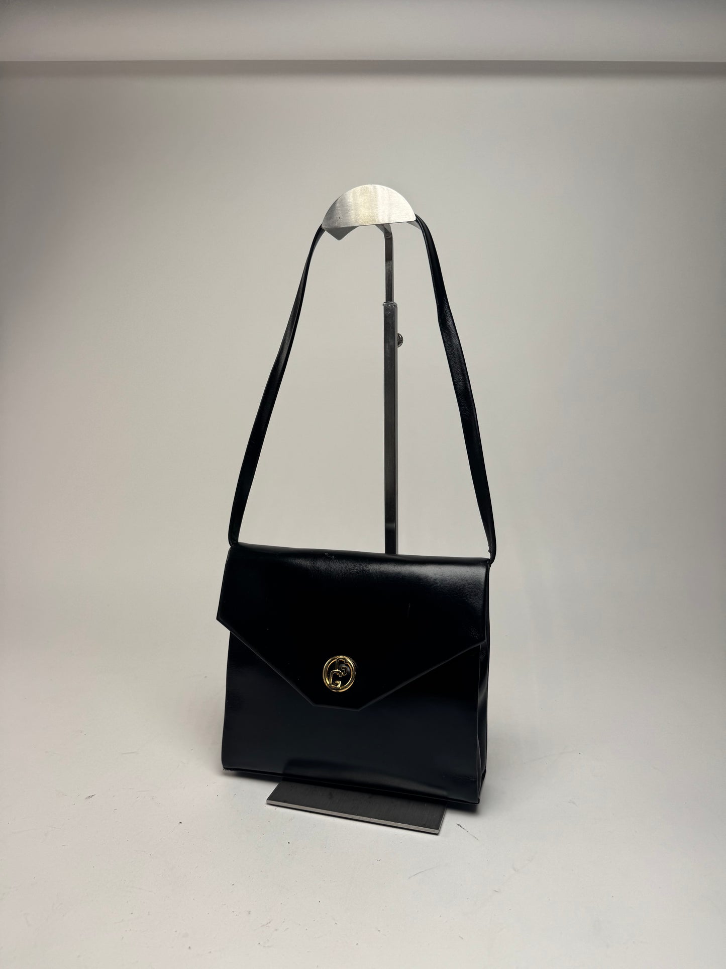 Vintage Givenchy Leather bag black