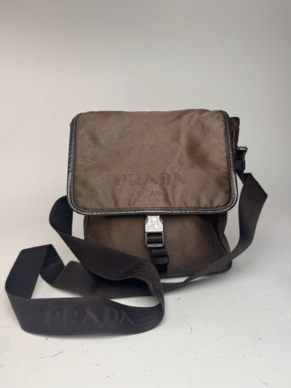 Sac Prada vintage en polyester kaki marron