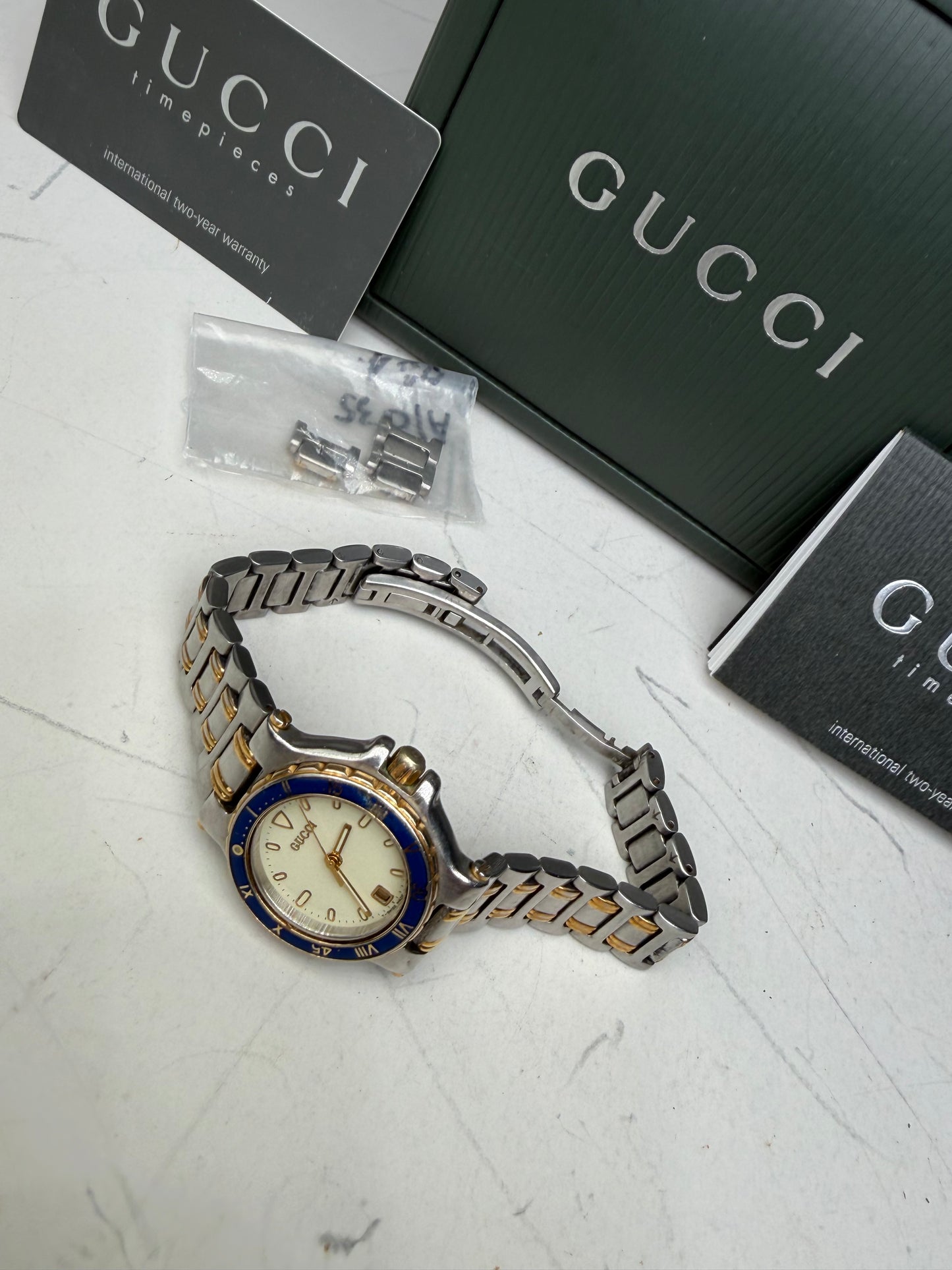 Vintage Gucci Stainless Steel Bracelet Watch Silver Gold