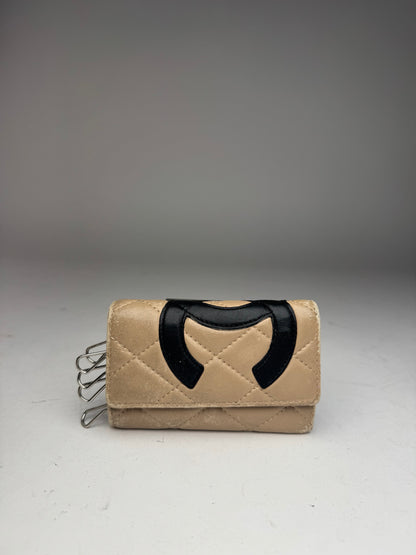 Vintage Chanel Leather Key Holder Beige black