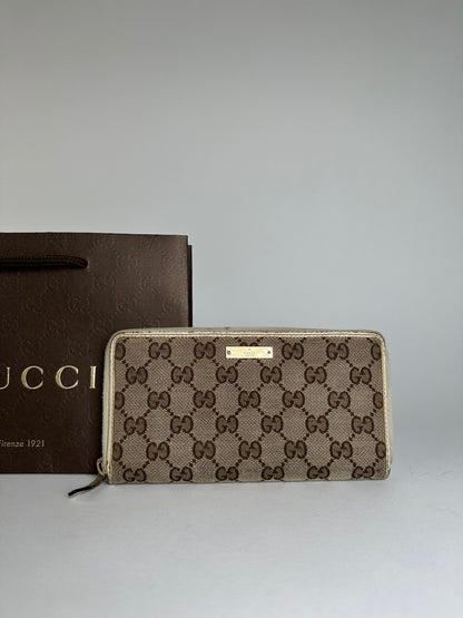 Vintage Gucci GG Canvas Zip-Around Wallet Beige